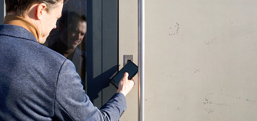 Police Recommended Rekey Locksmith in Commerce, California