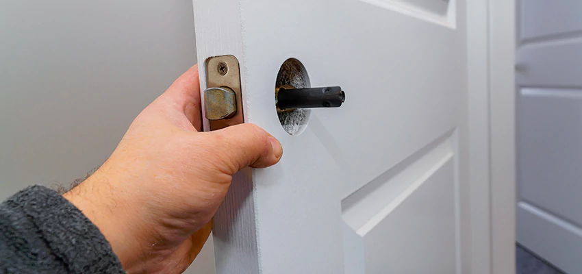 Nighttime Locksmith For Lock Repair in Commerce, CA