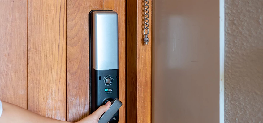 Home Security Electronic Locks Upgrades in Commerce, CA