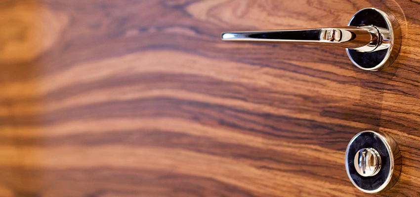 On Demand Locksmith For Key Fobs Repair in Commerce, California